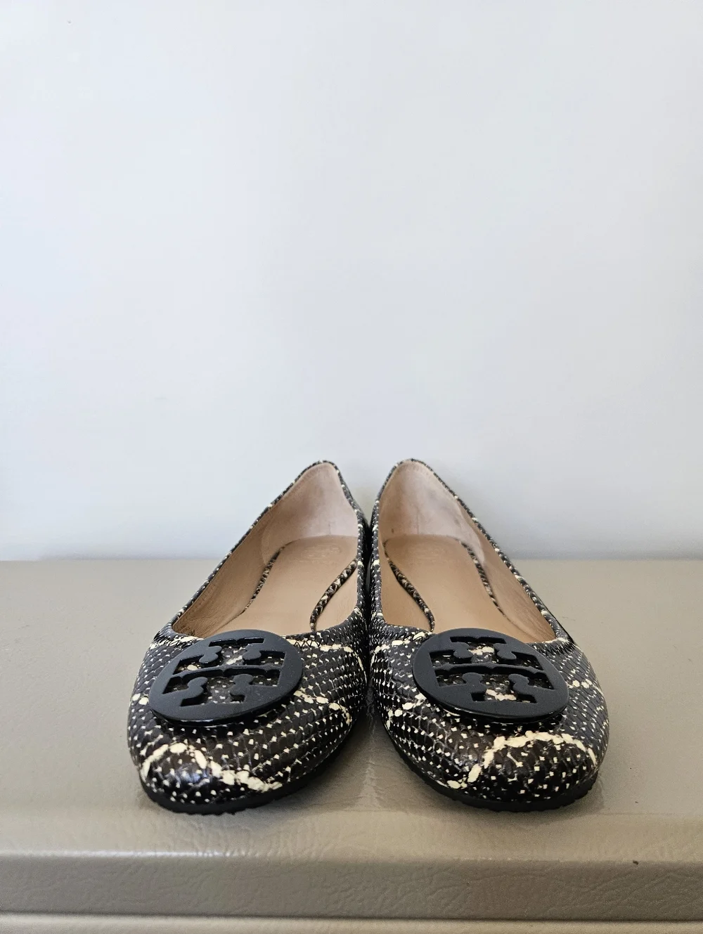 Tory Burch Leather Flats - Picture 3 of 7